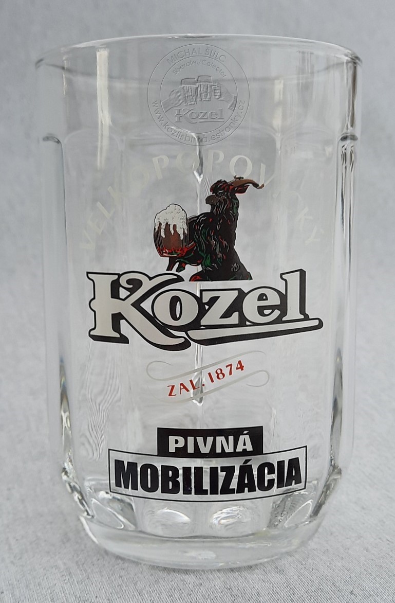 S02050 0,5L Ušák, cejch na skle, na dně SAHM