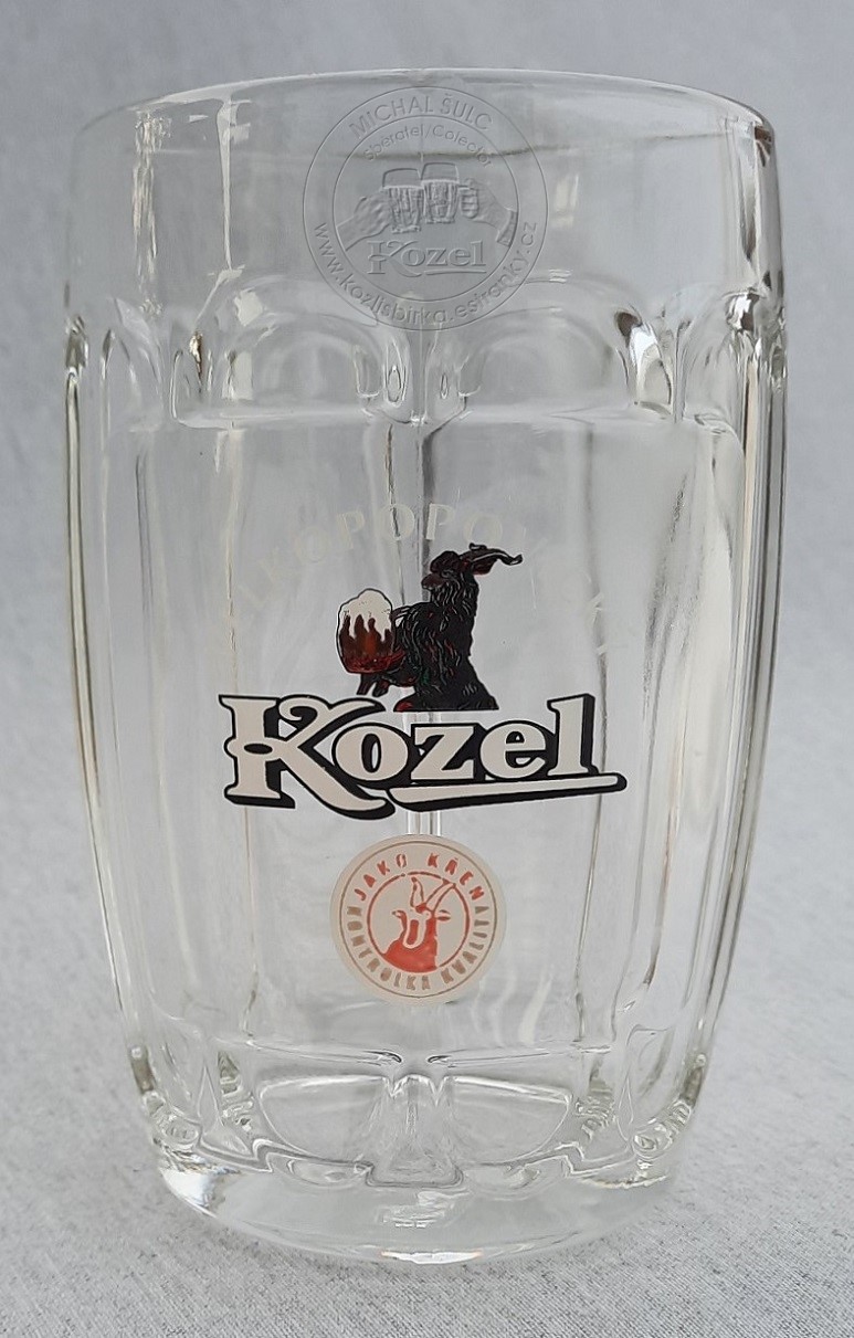 S01943 0,5L Kontrolka kvality, ušák, cejch na skle, na dně RASTAL