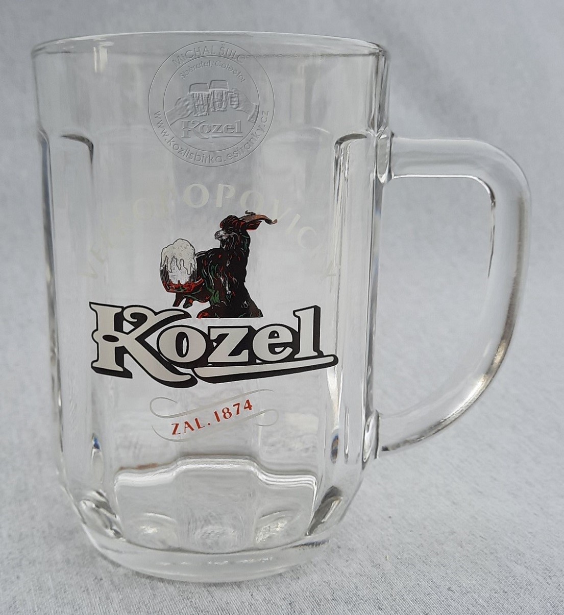 S01948 0,5L Ušák, cejch na skle, na dně RASTAL