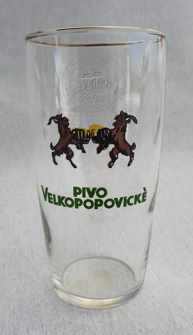 S01040 0,5L Bez cejchu, hnědí lesklí kozlové, matný tisk textu posunut hodně dolu