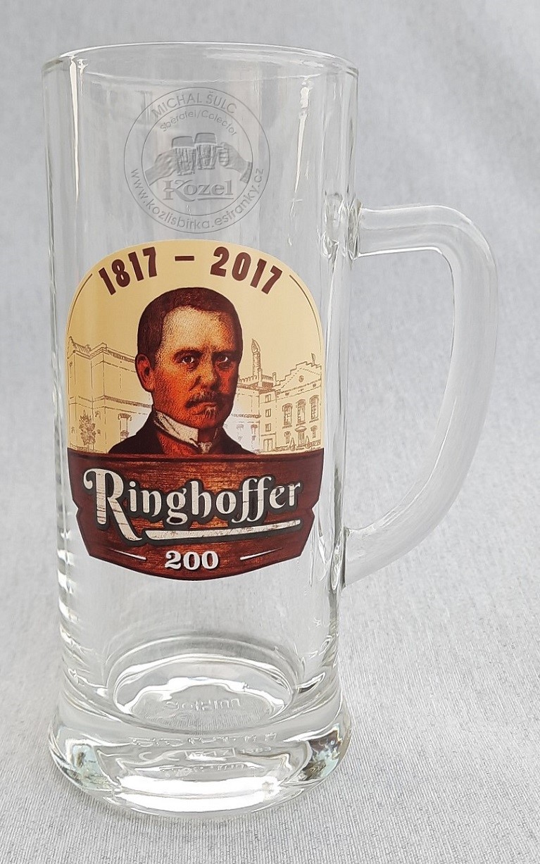 S02657 0,5L Ušák, cejch na skle, na dně SAHM, rok 2017